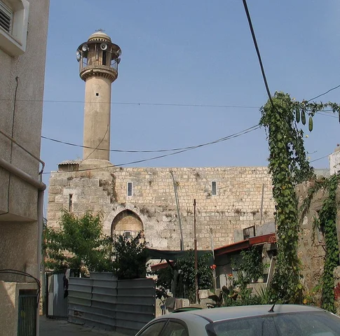 בית ספר עומר אבן אלח'טאב, קלנסווה